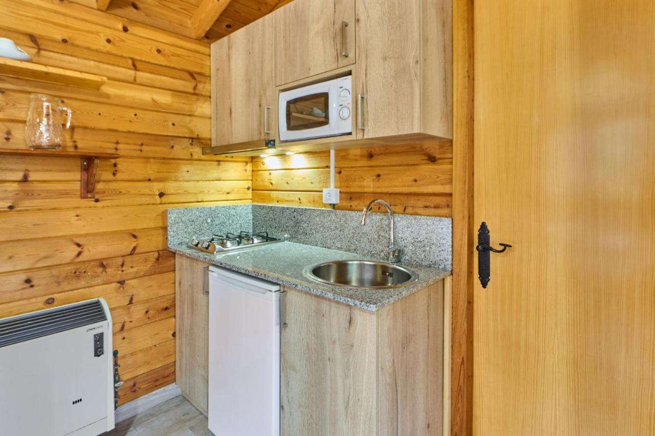 Camping Fontfreda Castellar del Riu ภายนอก รูปภาพ