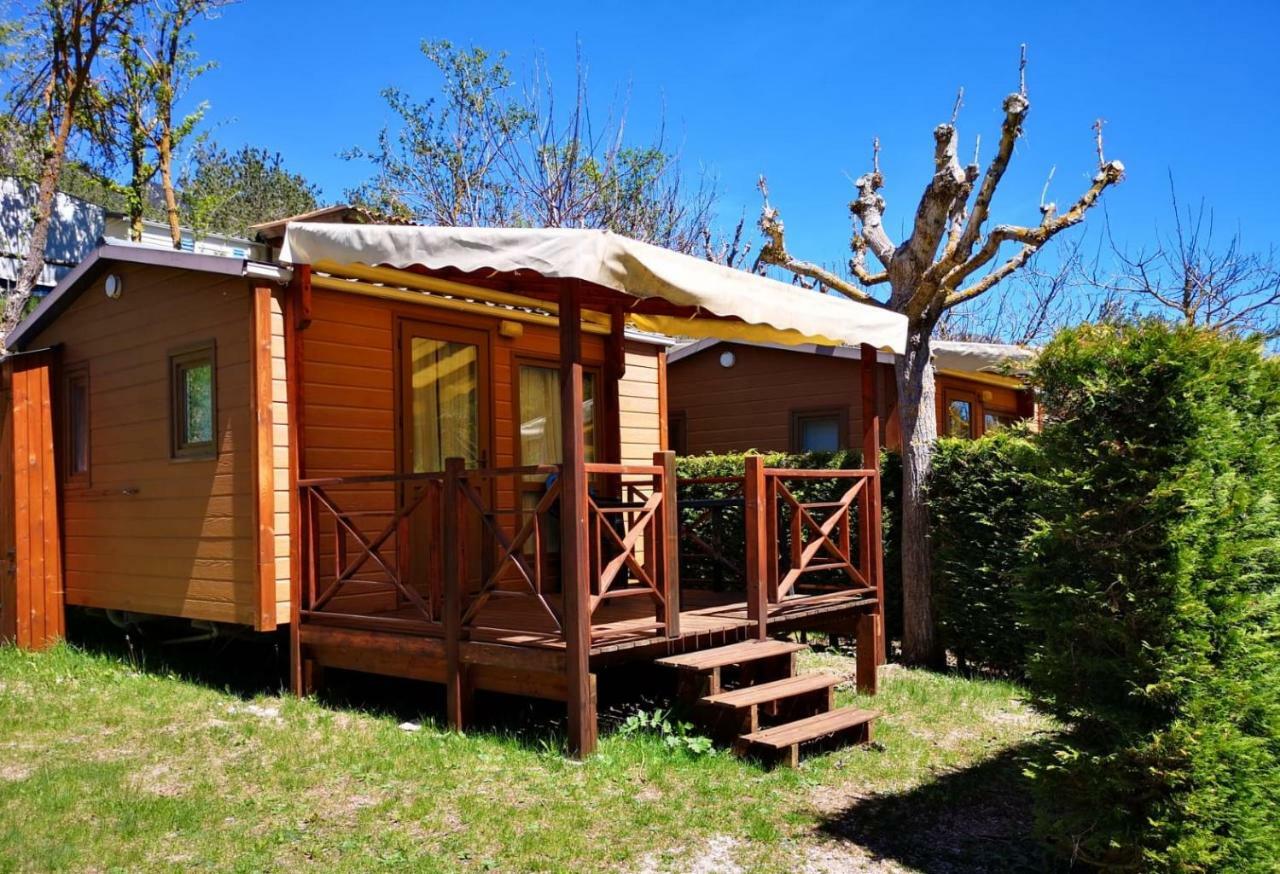 Camping Fontfreda Castellar del Riu ภายนอก รูปภาพ